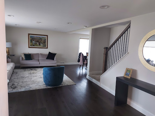 Transitional Design - Home Design Specialist at 601 Towpath Rd E ...